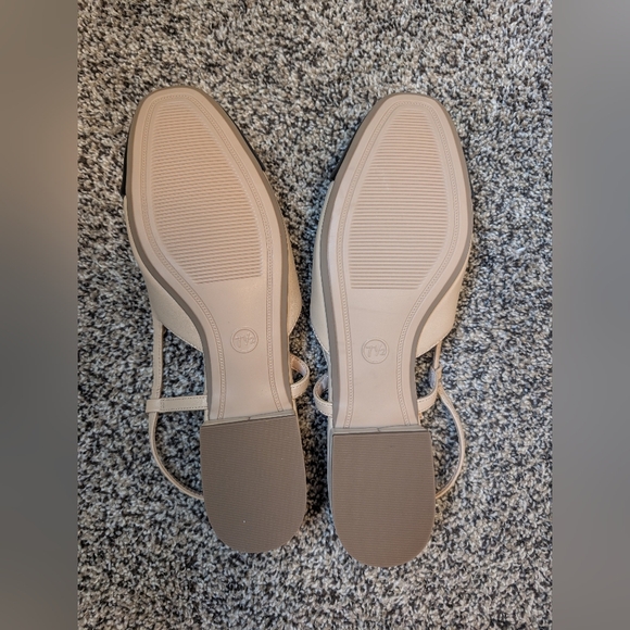 NEW WITHOUT TAGS: A New Day Black And Tan Open Heel Flats - Picture 3 of 5